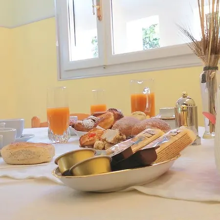 Casina Margherita Bed & Breakfast *